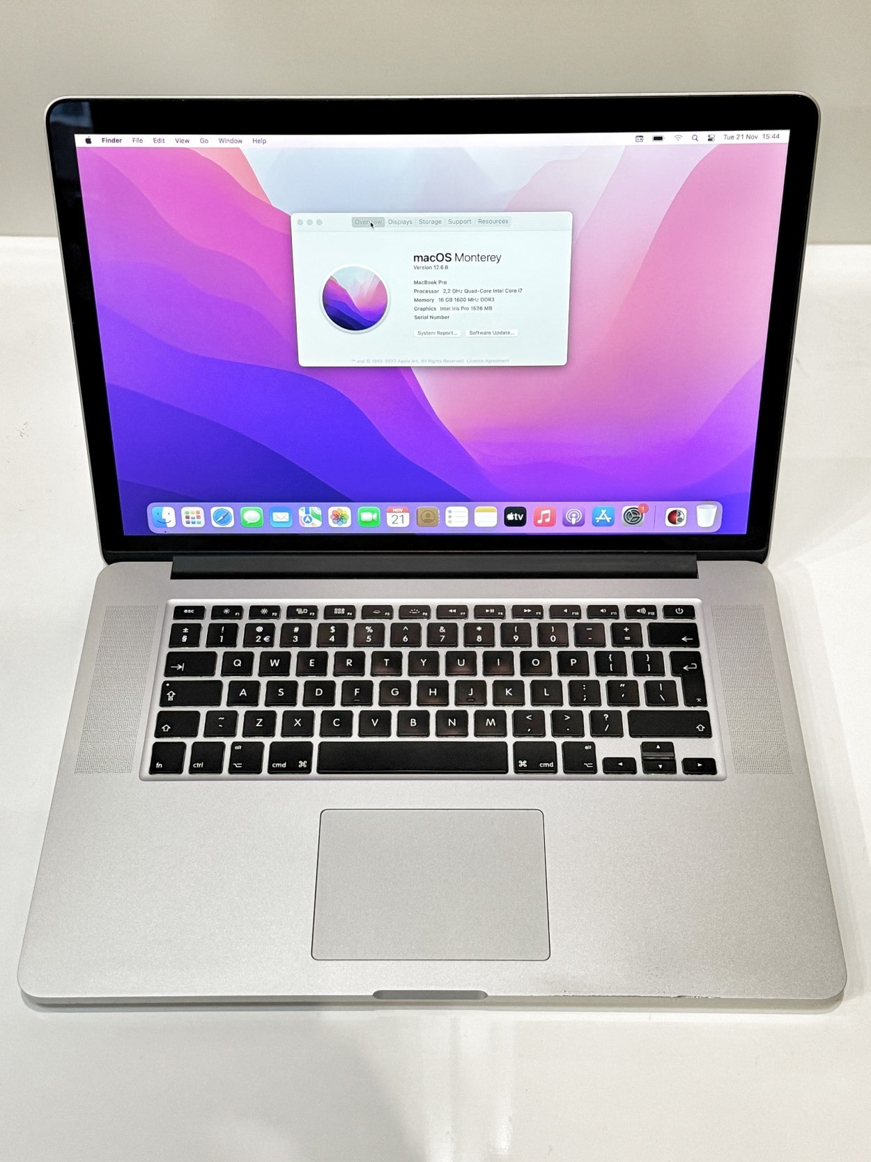 Apple MacBook Pro Mid 2015 Retina | i7 | 16gb | 1TB SSD | 15
