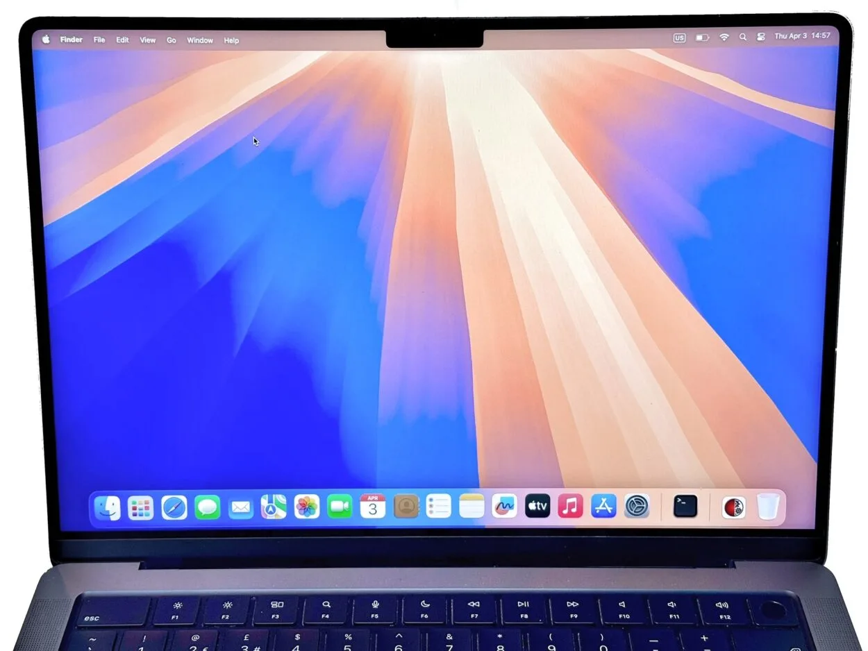 Apple MacBook Pro 2021 | M1 Pro | 16-core GPU | 16gb | 1TB