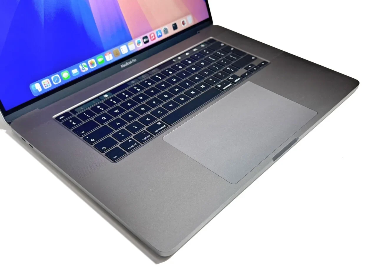 Apple MacBook Pro 2019 Touch Bar | i9 | 16gb | 1TB SSD | 16 inch